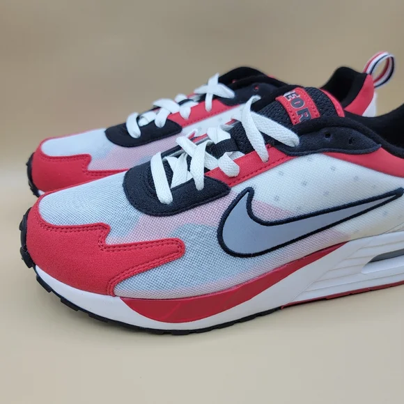 Georgia Bulldogs Nike Air Max Solo Men's Shoe Size 9.5 Red White Black UGA New